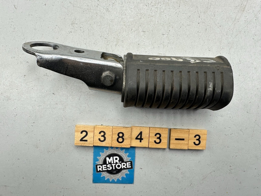 Honda CB900 Boldor CB750 Right Pillion Footrest Peg 50715-438-010