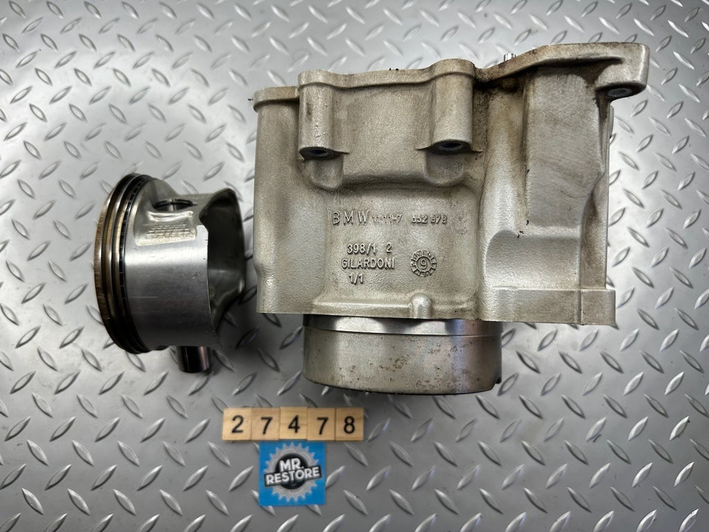 BMW F650GS '99-07' F650CS Cylinder & Piston 11117652878  11117652877