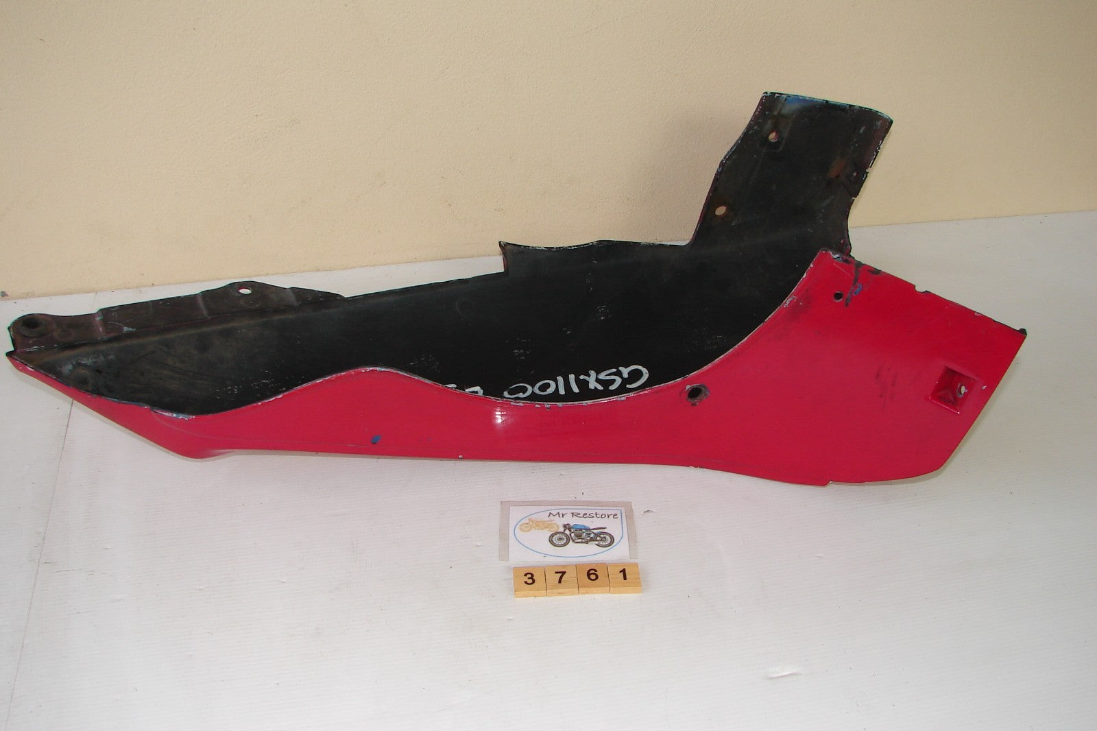 Suzuki GSX1100 ESD 94412-31310 Fairing