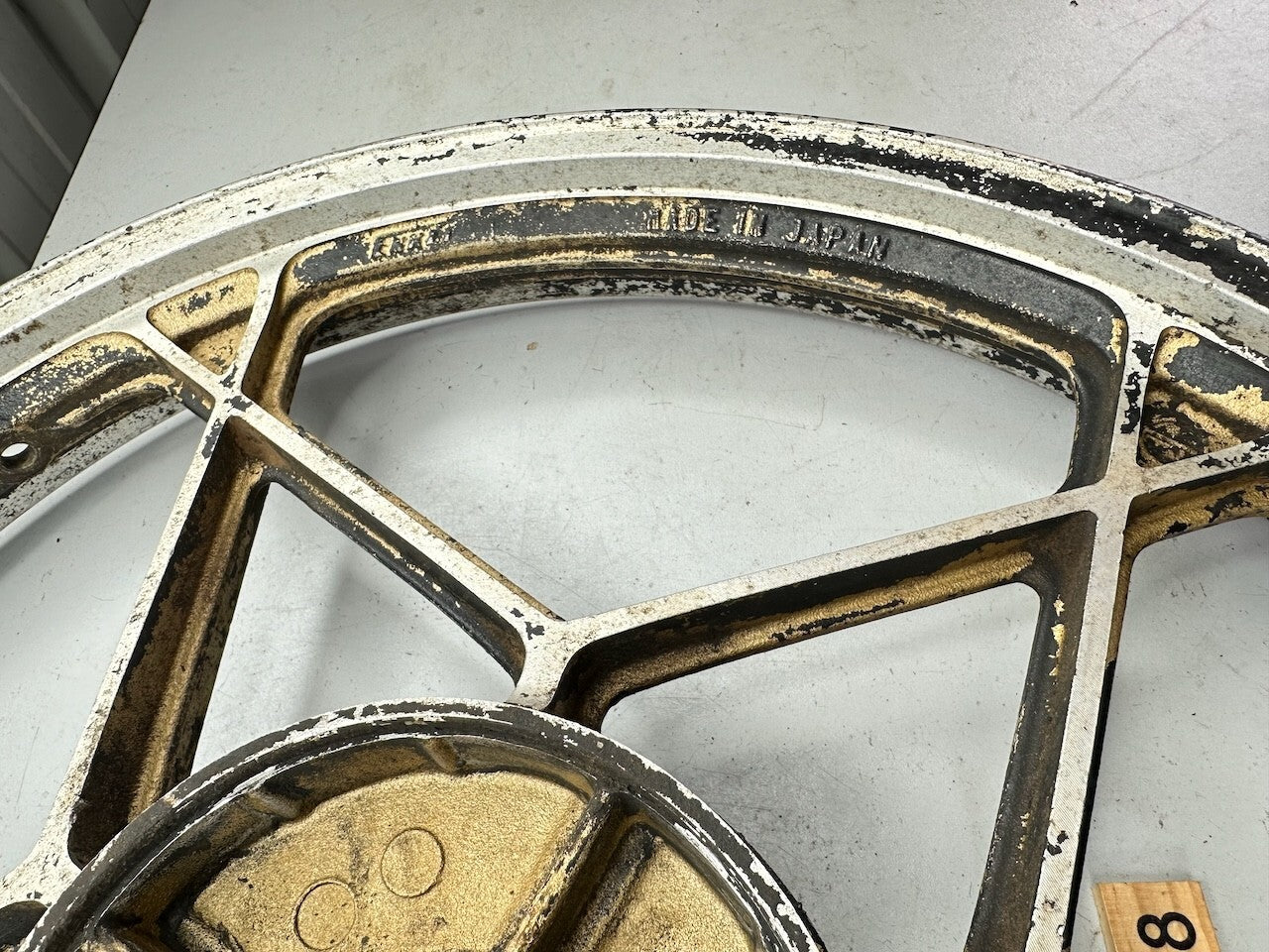 Suzuki Classic Vintage Rear Wheel (GS ? GT200 ? GSX ?) 18x1.60 (Dated Nov 1982)