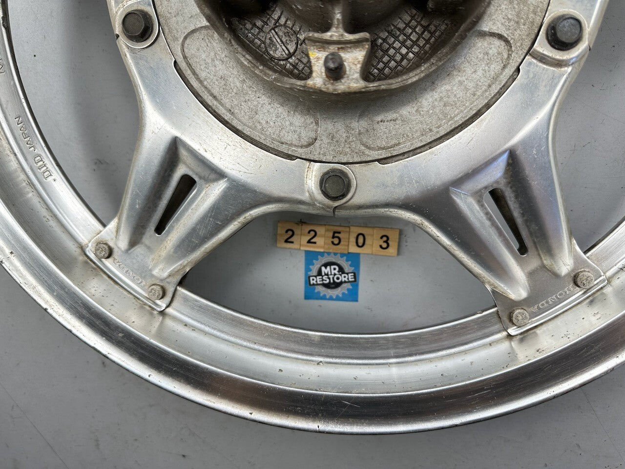 Honda Silver Rear Comstar Wheel Rim 18  x 2.15 (Jan 79)