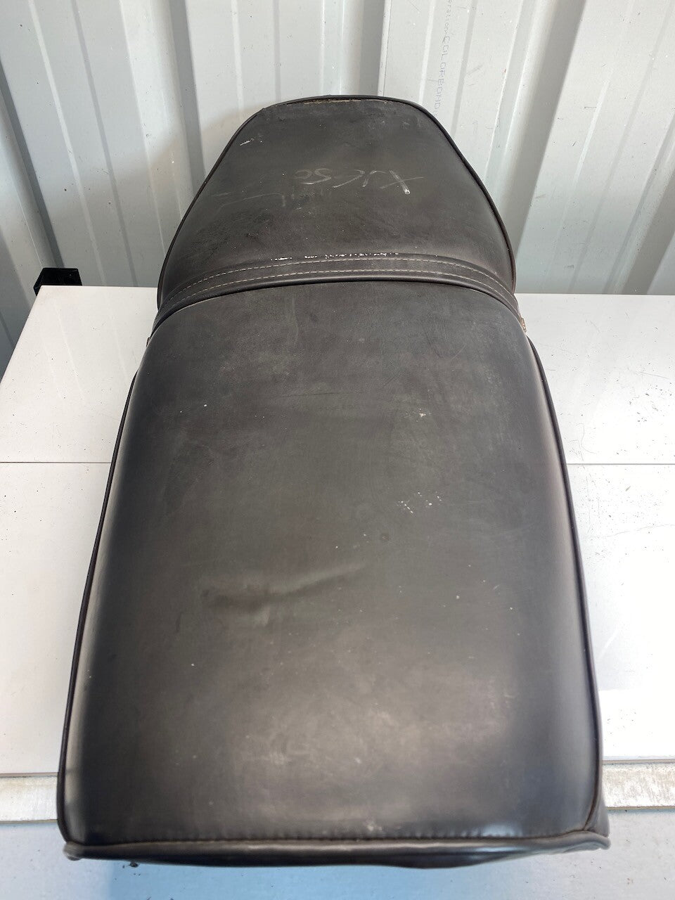 Yamaha XJ650 Seca Seat, Strap & Latches