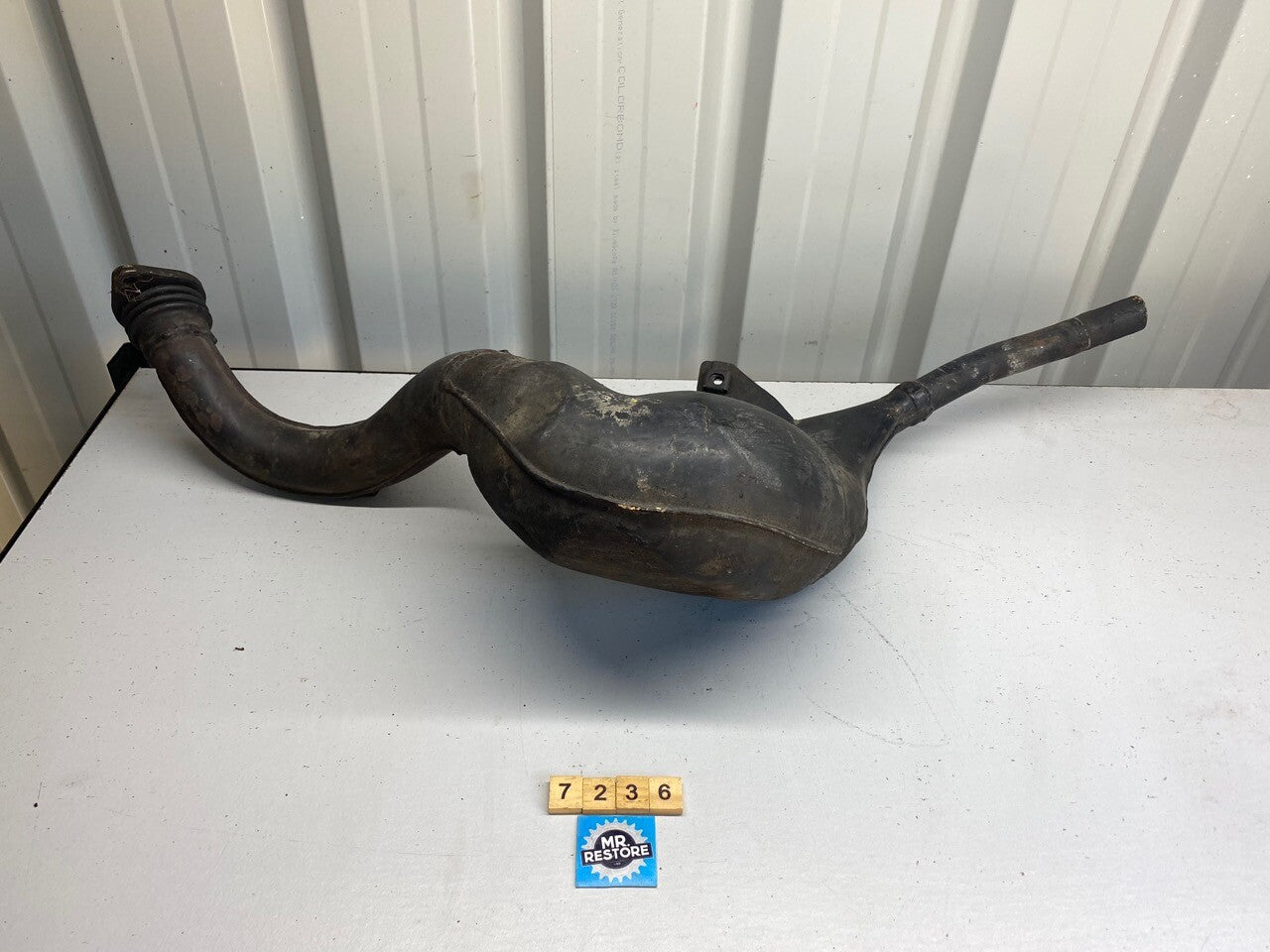 Suzuki RGV250 Original Exhaust Pipe 12C3-1R