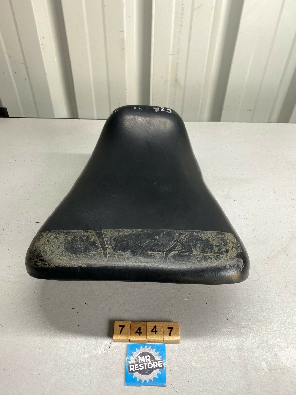 Yamaha FZR250 2KR 3HX Riders Pilot Seat 2KR-24710 - 3HX-24710