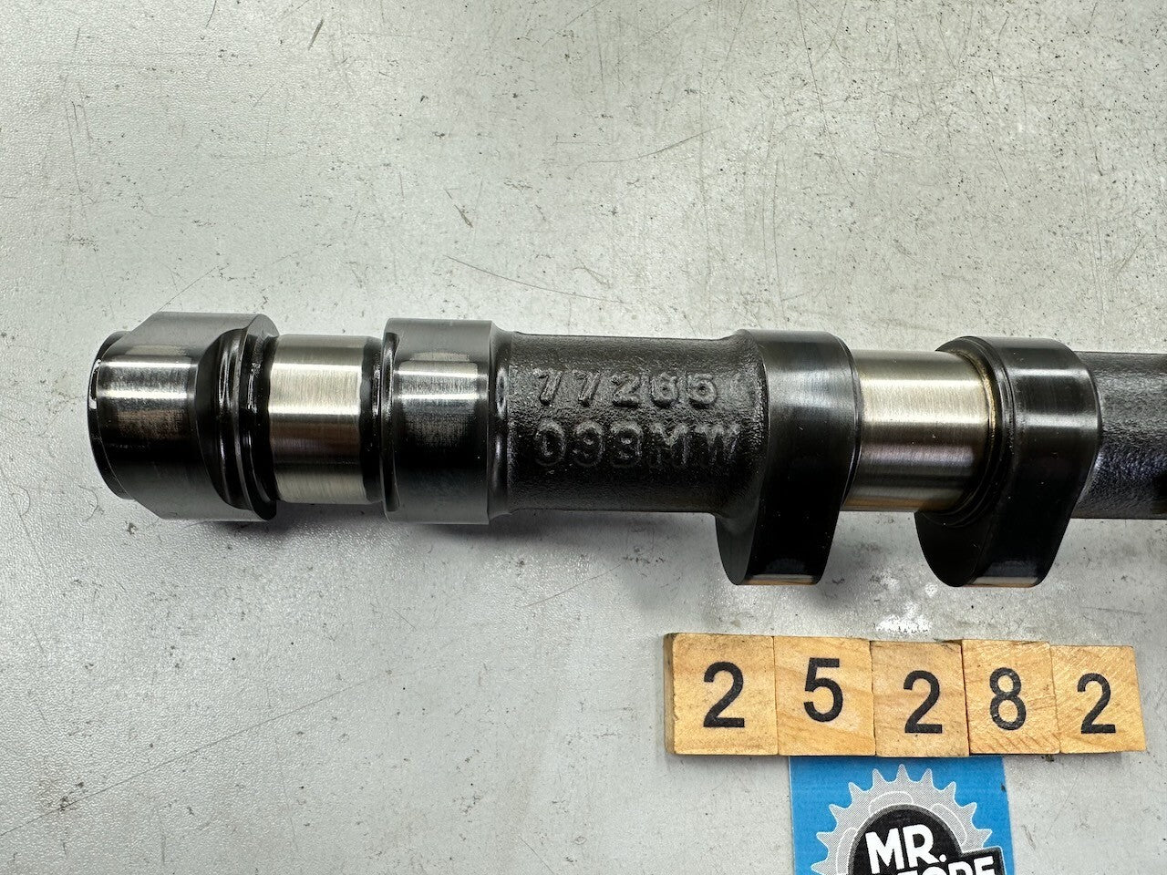 BMW K1300R K1300S K1300GT Inlet Camshaft 11317726511