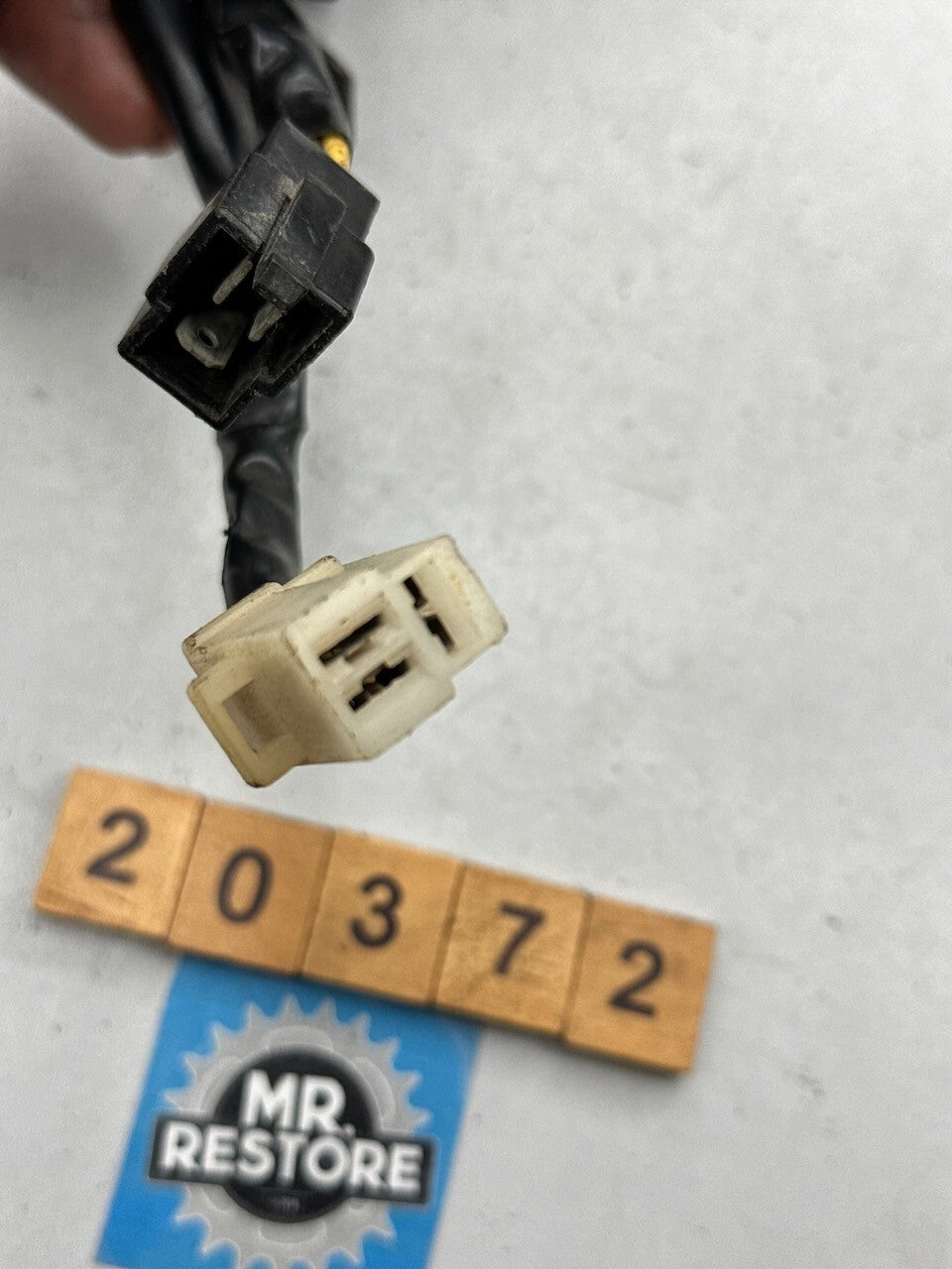 Suzuki DR350 DR250 Rectifier & Bracket 32800-14D10  32800-14D11