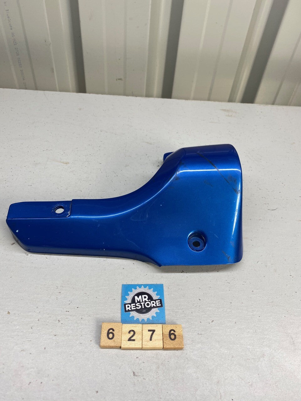 Triumph Tiger 93-98 900 Right Fork Cover 2300806DX