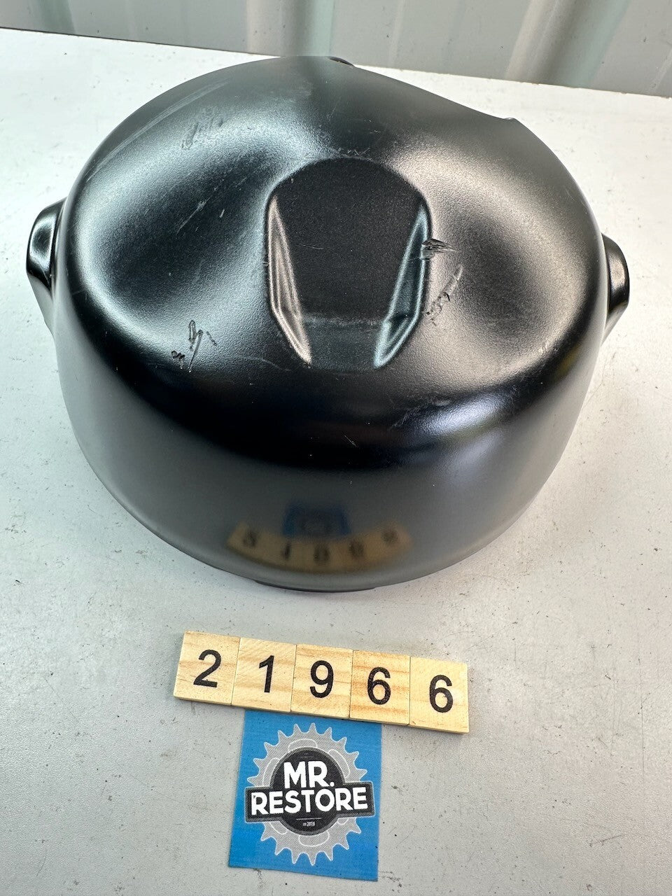 Honda CBF250 CB900 Headlight Bowl 61301-MCC-010