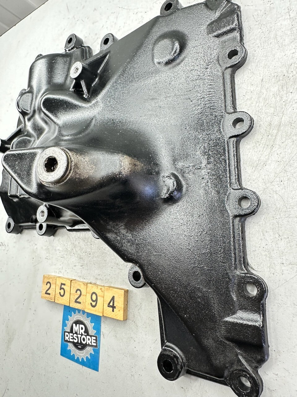 BMW K1300R K1200R K1300S K1200S K1300GT K1200GT Oil Sump Pan 11137675685