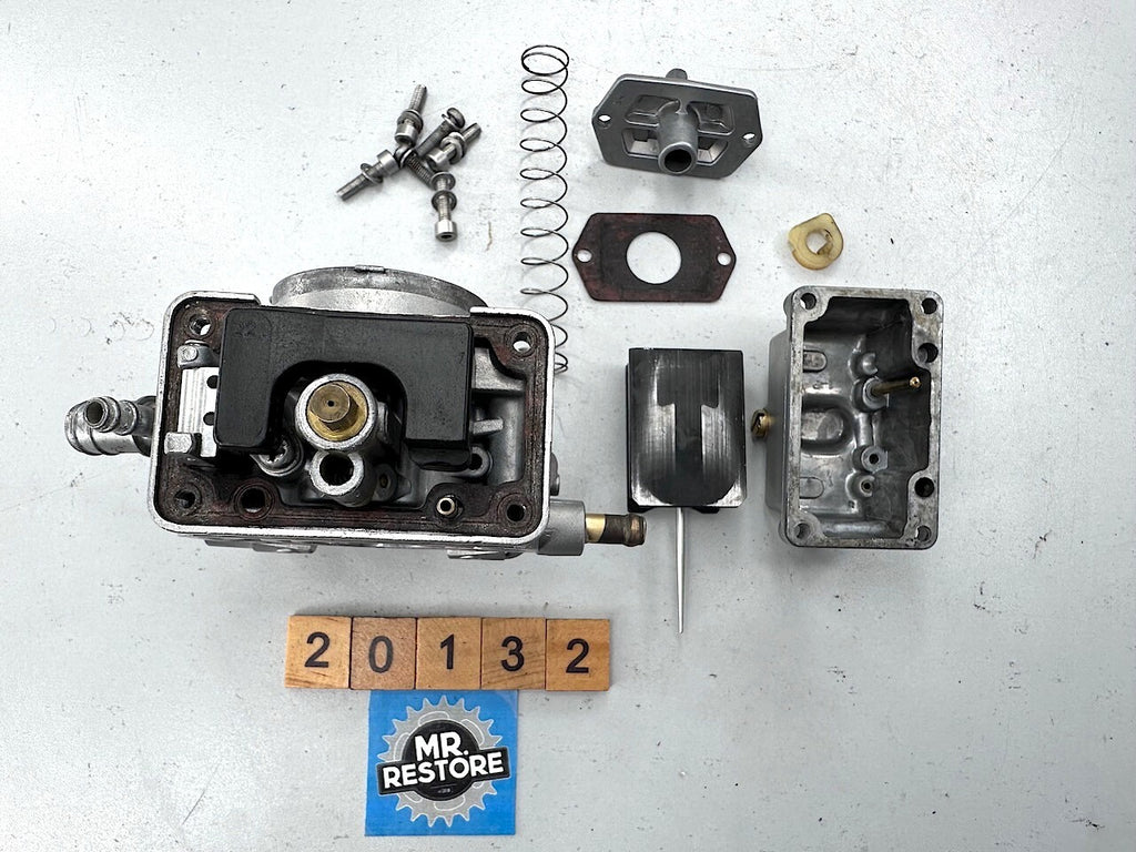 Suzuki RG500 RG400 OEM Carburettor Carb (Rear right)