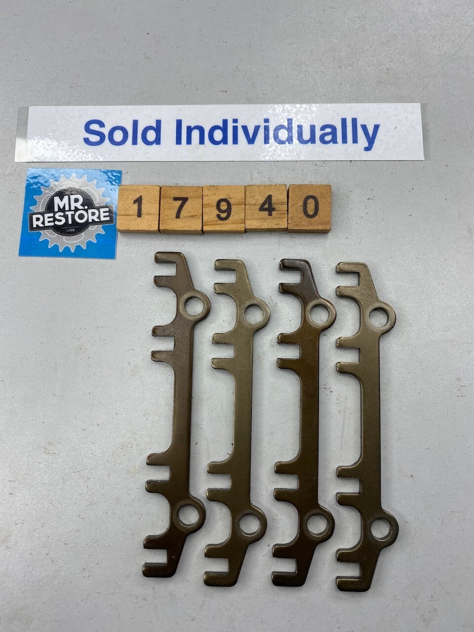Honda CBX750 CB750 CB700 CB250 Rocker Arm Guide 14433-MJ0