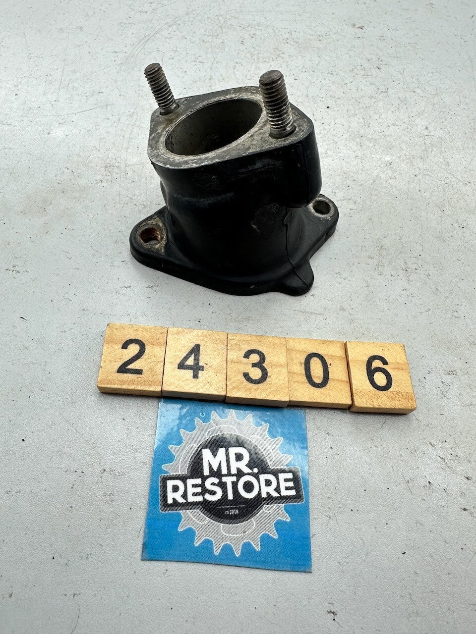 Honda XL185 XL125 Carb Carburettor Insulator Manifold