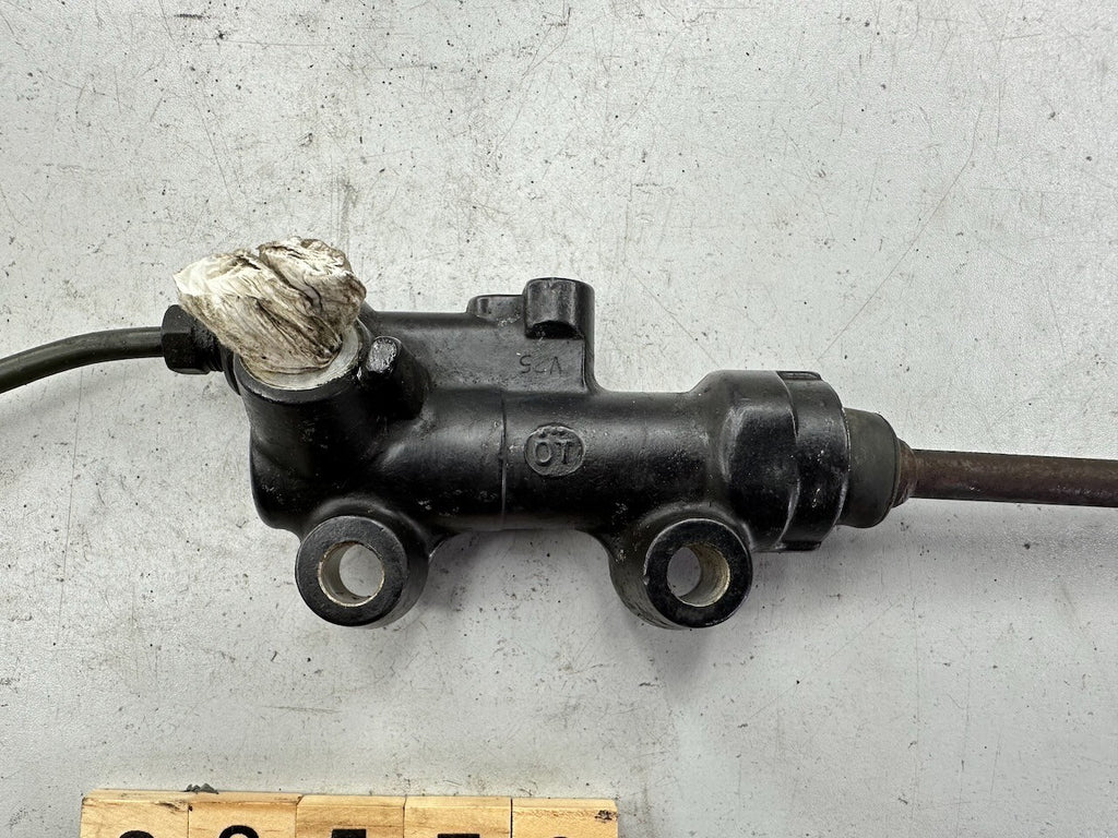 Kawasaki GPZ1000RX ZX1000 1986-88 Rear Master Cylinder & Reservoir 43015-1290