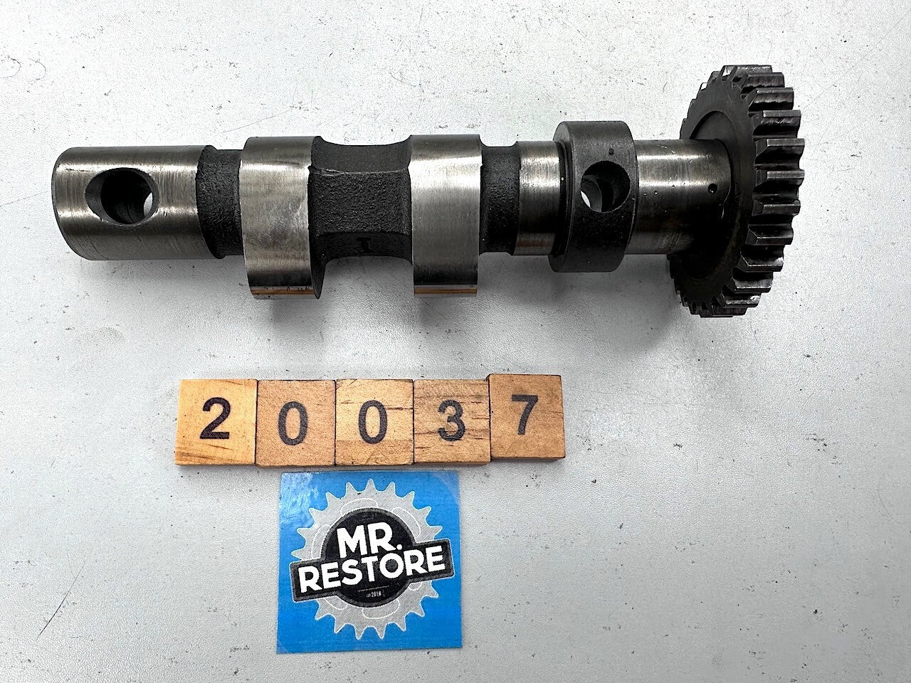 Yamaha XZ550 Vision Intake Camshaft #1 & Cam Chain Sprocket