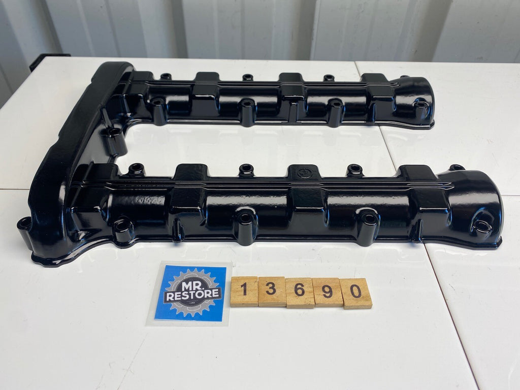 Yamaha XS850 XS750 1J7 Rocker Cylinder Head Cover - 1J7-11191 - Reconditioned 