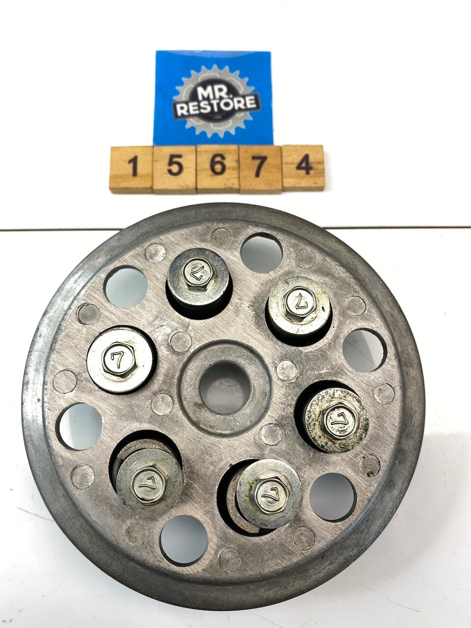 Suzuki XN85 Turbo - Clutch Pressure Plate, Springs & Bolts 21462-09300