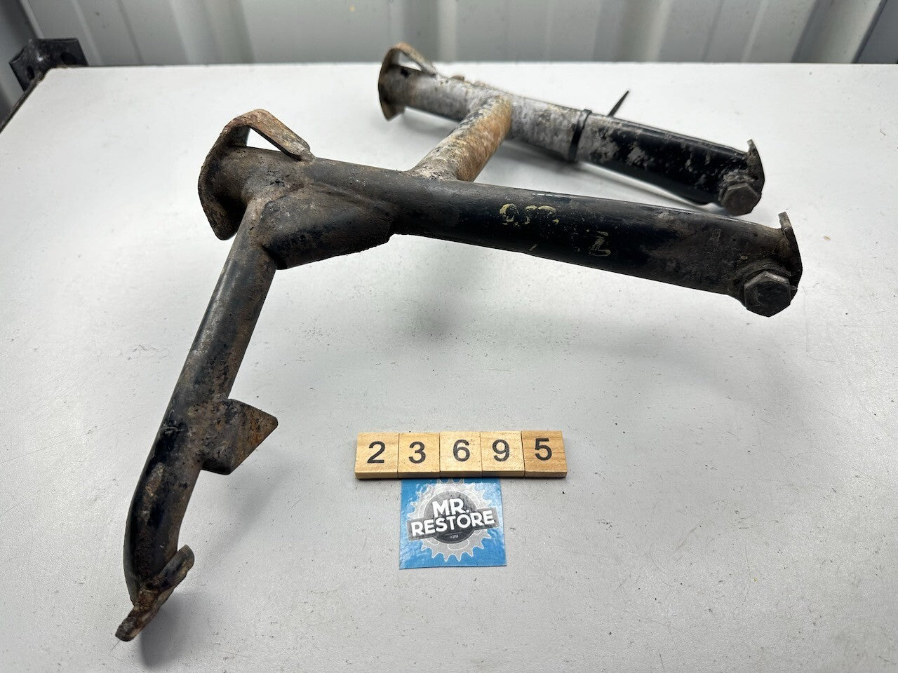 Kawasaki ZZR250 ZX250 EX250 '90-07' Centre Stand & Spring 34011-1148