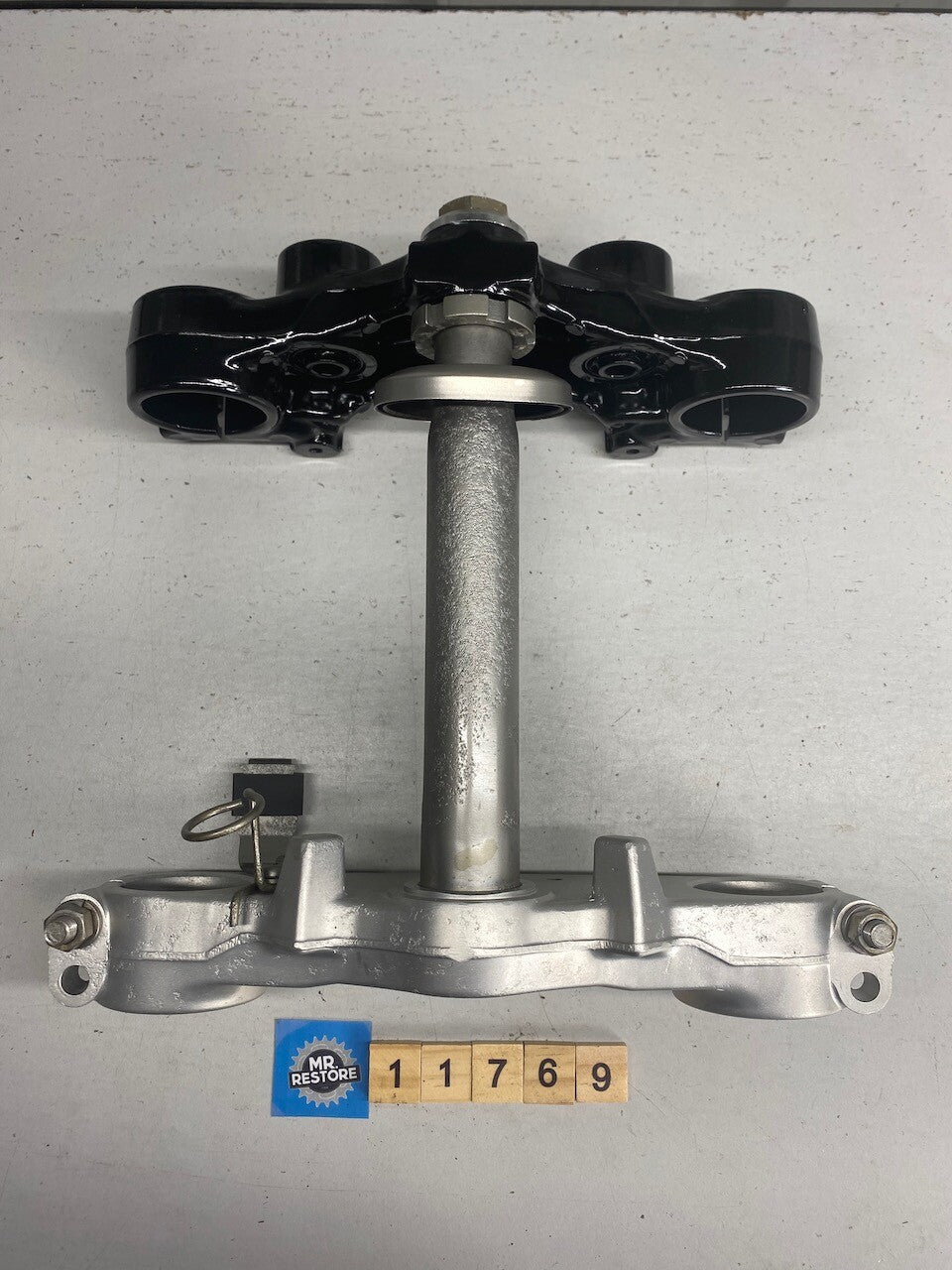 Yamaha XT500Z XT600 Fork Clamp Tree Assy.34L-23435-00-98 & 43F-23340-30-39