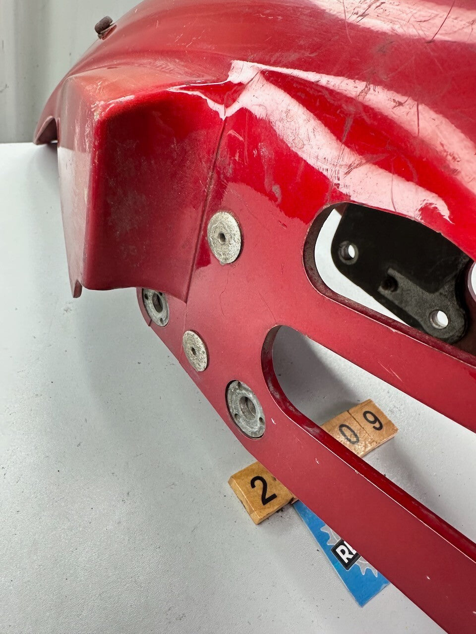 Yamaha XS400 Front Fender Mudguard (no cracks)