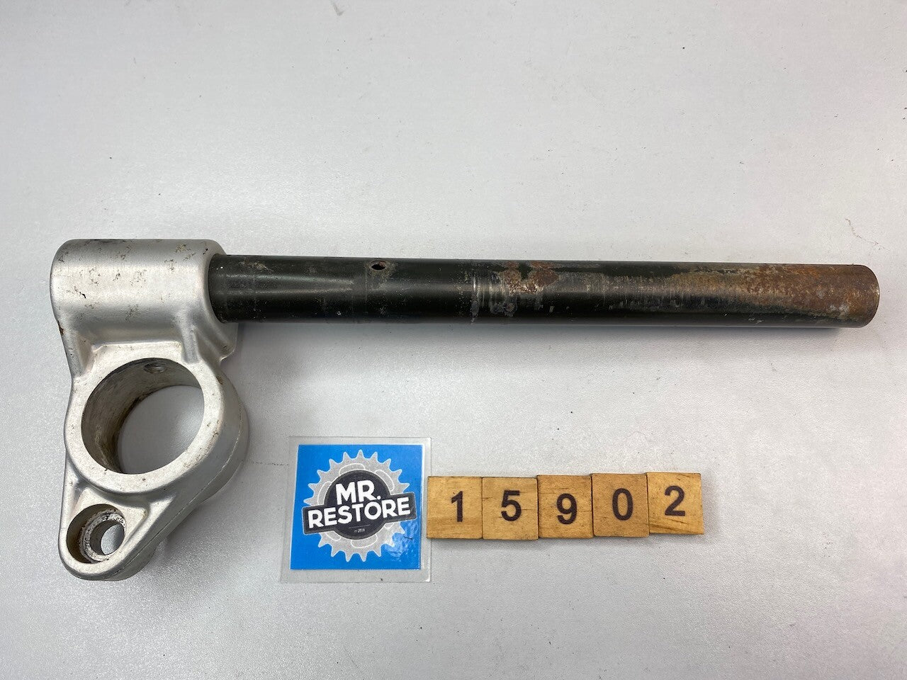 Suzuki GSX250F Across Right Hand Handlebar & Holder