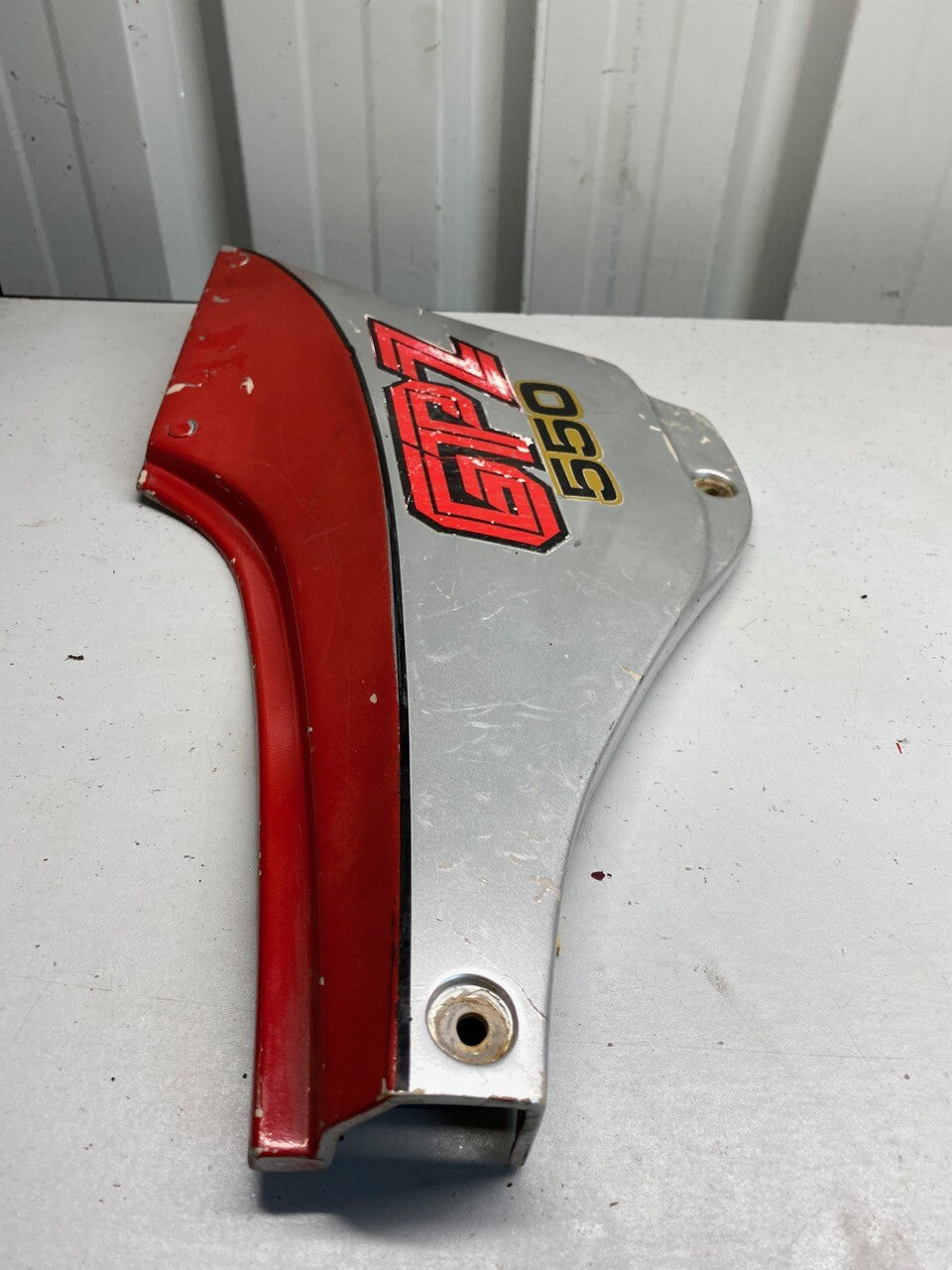 Kawasaki GPZ550 ZX550 1984-85 Right Hand Side Cover 36001-1201