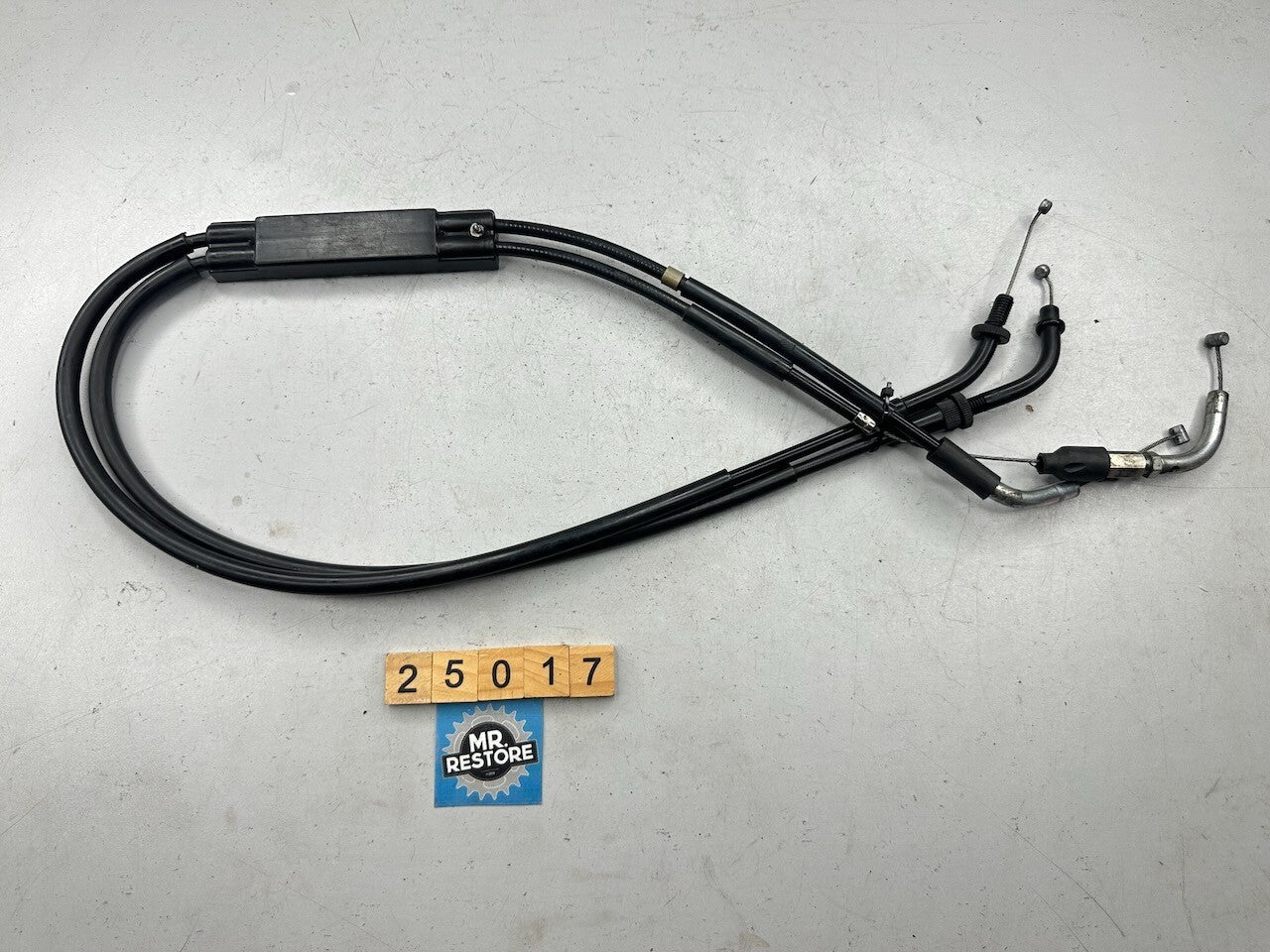Yamaha V-Max 1200 VMX12 '85-97' OEM Throttle Cables & Joiner
