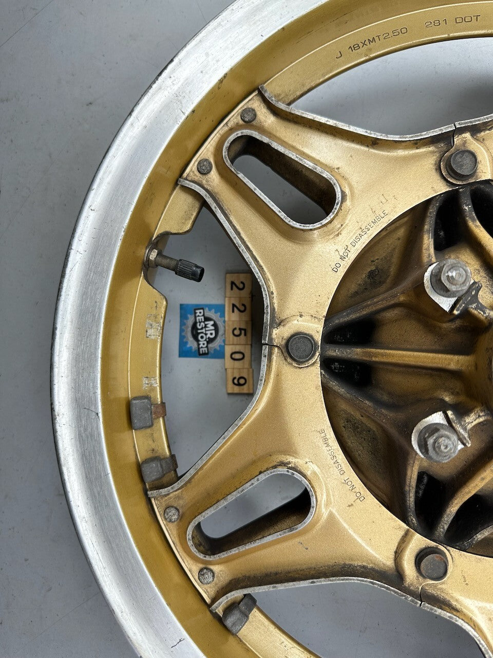 Honda CB 900 F Rear Wheel 18 x 2.50 (Feb 81)