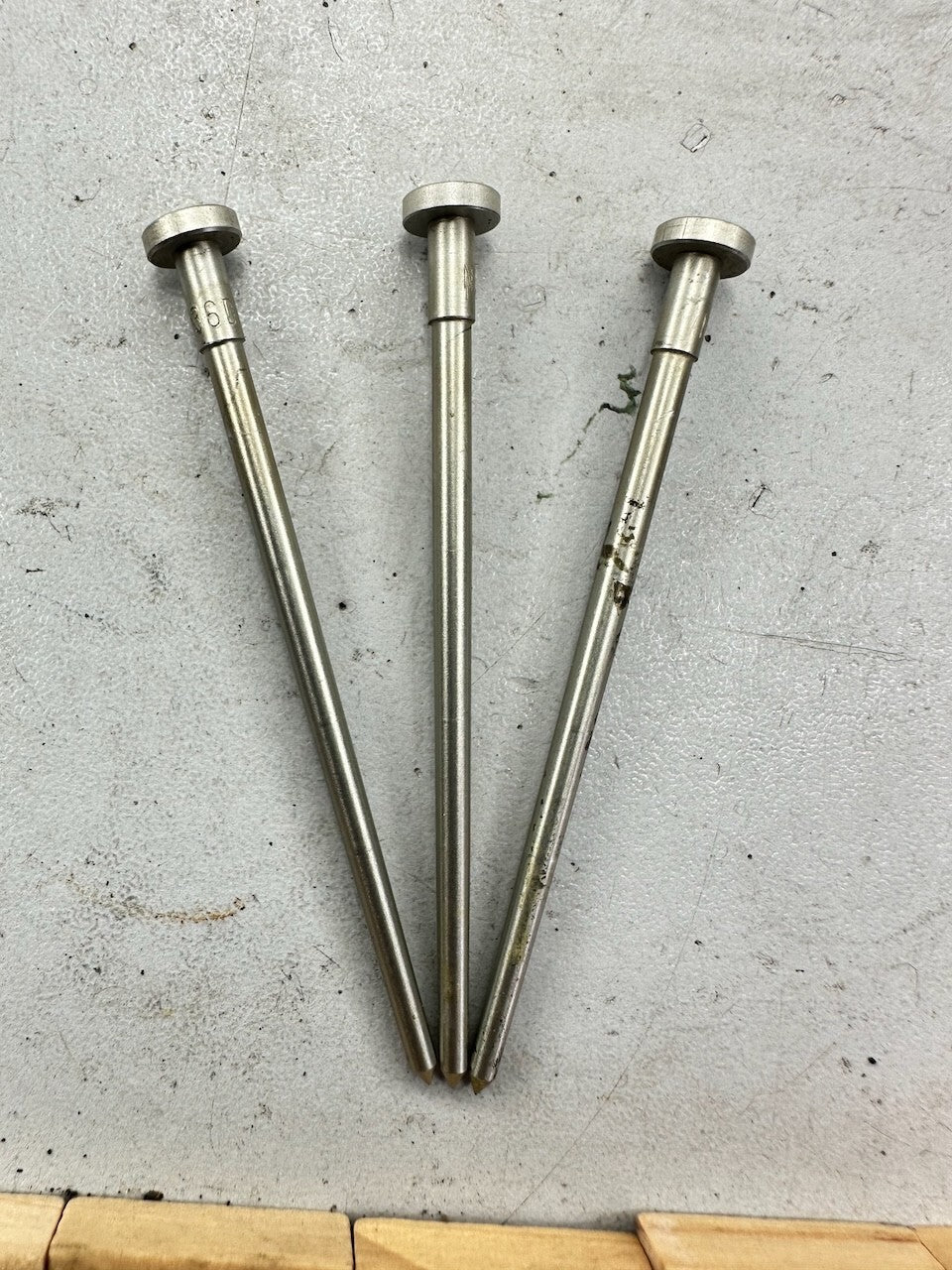 Kawasaki ZX1000 GPZ1000RX '86-88' Carburettor Needles N36D (x2) N36E (x1)