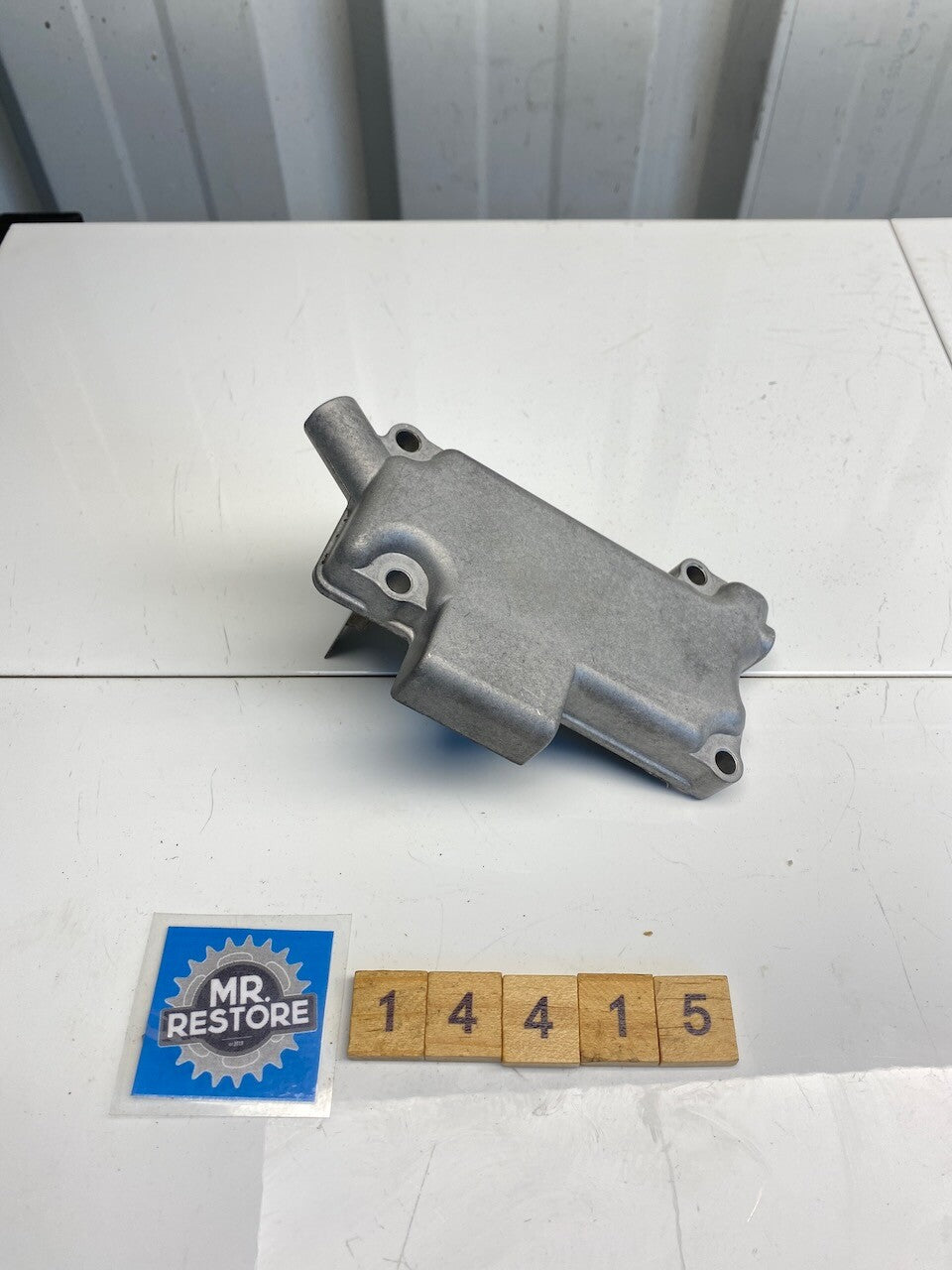 Kawasaki GPZ900 ZX ZG ZL 1000 EL250 Breather Body 14070-1061