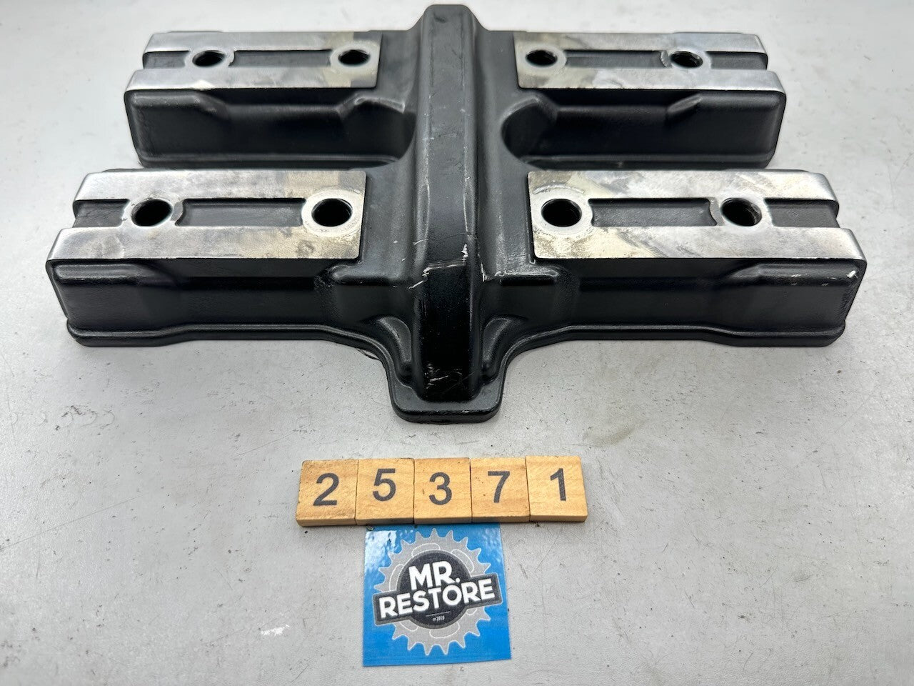 Yamaha V-Max 1200 VMX12 '85-02' Cylinder Head Rocker Cover & Gasket 1FK-11191