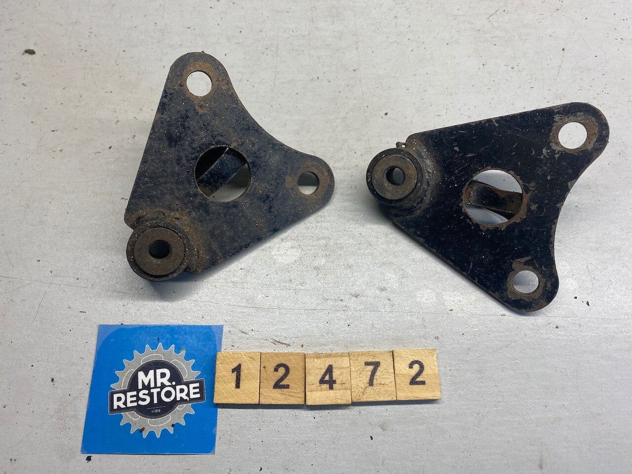 Honda CB360 SL360 Engine Hanger Brackets (pair) 50354-369-000-B