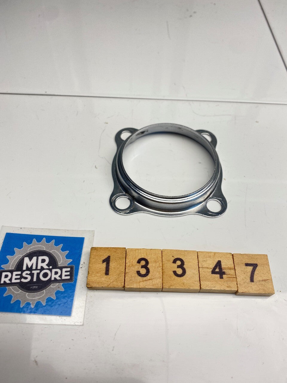 Honda CB350 CB360 CB400F Front Wheel Gearbox Retainer Cover OEM - 44642-317-701