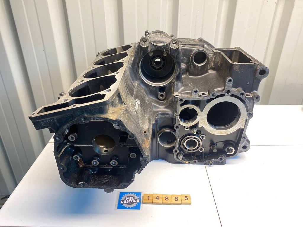 Kawasaki GPZ900R ZX900 Crank Cases