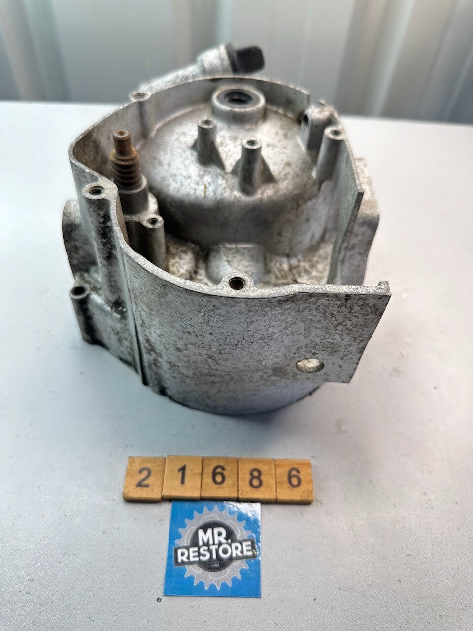 Yamaha Vintage Classic 100cc 2 Stroke Right Hand Crankcase Cover 164-15421-01