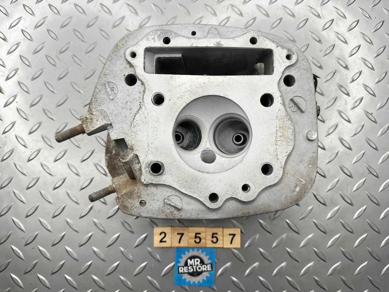 Honda XL175 '75-78' Cylinder Head 12200-391  12200-391-000