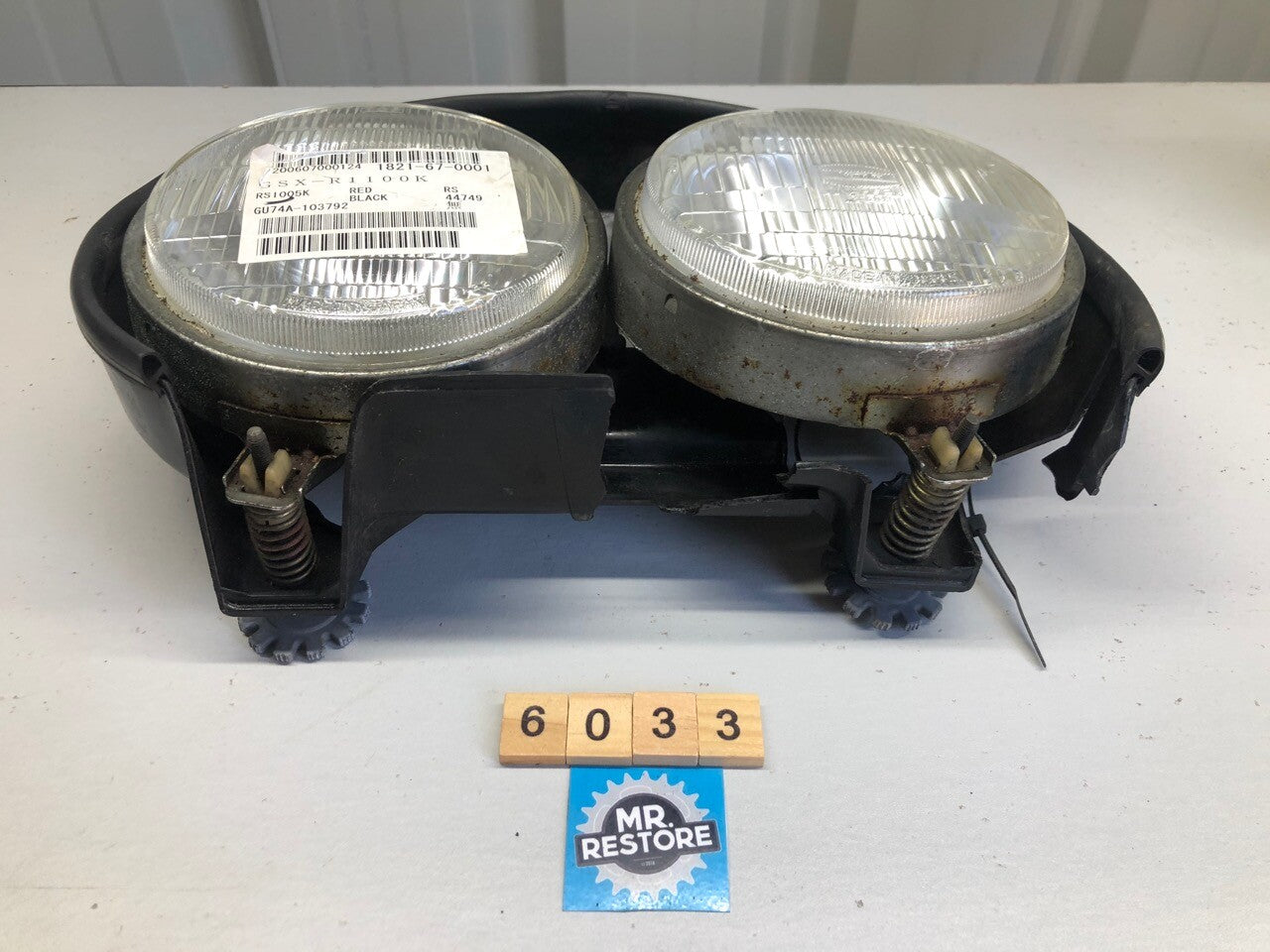 Suzuki GSX1100 K Headlights OEM Koito Lenses