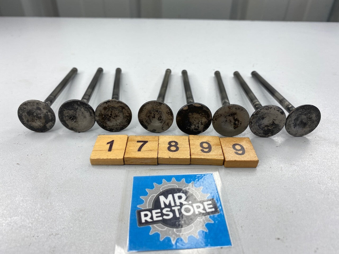 Honda CB1000 CB900 VF750 OEM Intake Valves Set of 8 - 14711-MB0