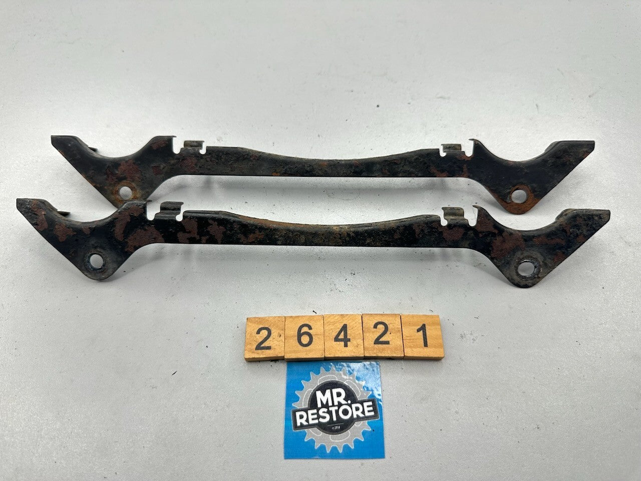Honda VF1000 '84-85' Pair of Radiator Grille Bracket Mounts 19033-MB6-003