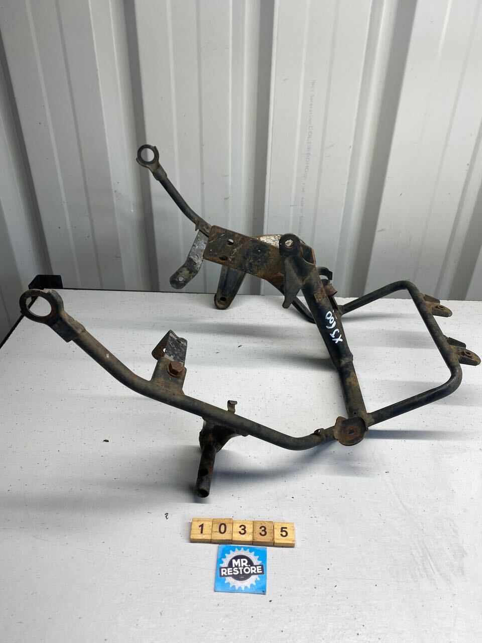Yamaha 1984 FJ600 XJ600 Headlight Stay Frame 51J-28356