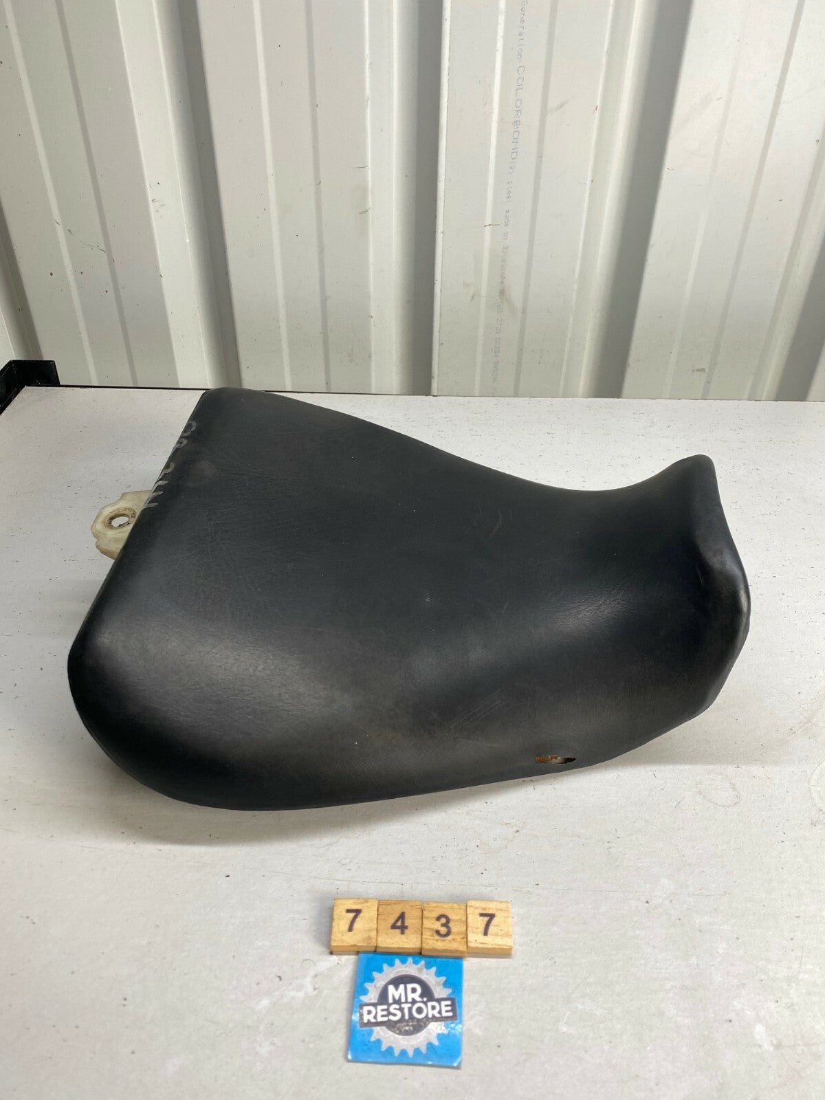 Yamaha FZR250 3LN Riders Pilot Seat 3LN-24712-00