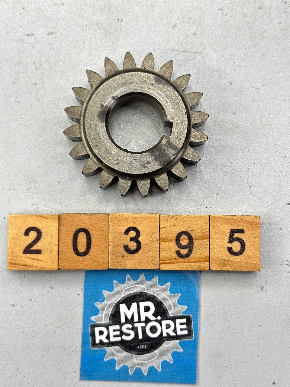 Suzuki DR350 '94-99' Primary Drive Gear (20T) 21111-15D21