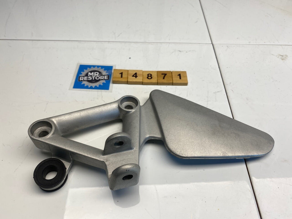 Honda CBR1100XX Blackbird Left Hand Riders Rest Bracket Mount 50700-MAT-010