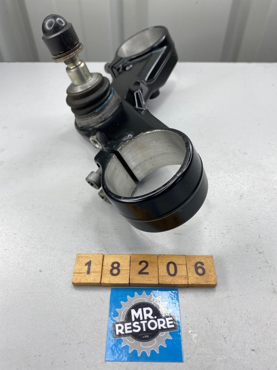 BMW R1200GS 2010 Bottom Fork Bridge in VGC 7664962