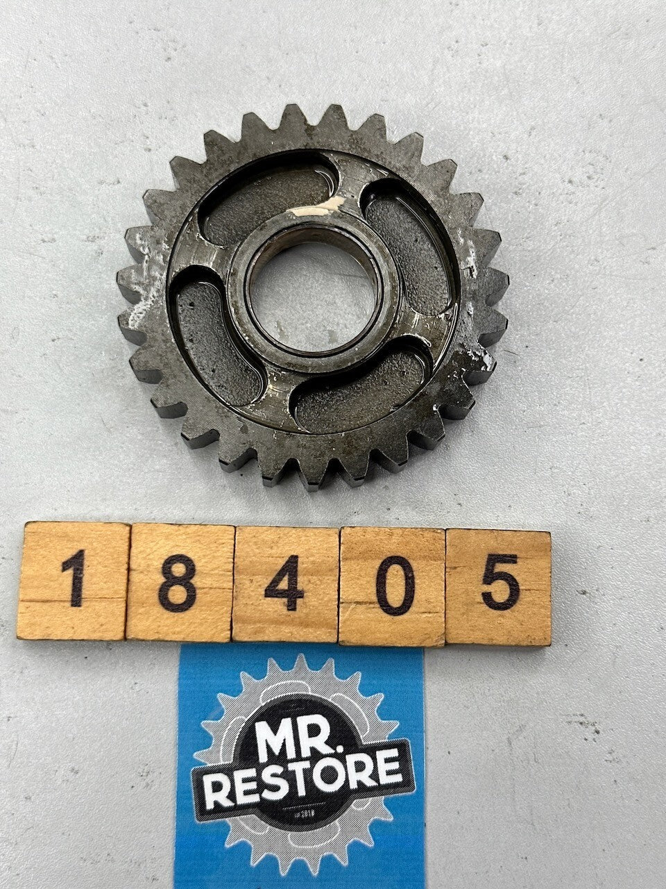 Suzuki GN250 DR400 DR250 GZ250 Transmission 2nd Driven Gear (27T) 24320-32411