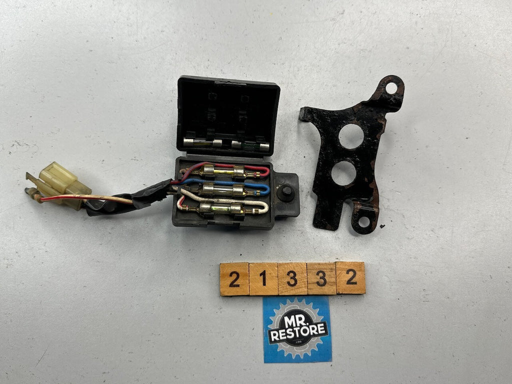 Kawasaki GPZ305 EX305 GPZ250 Belt Drive ER250 Z250 EN450 Fuse Box & Holder