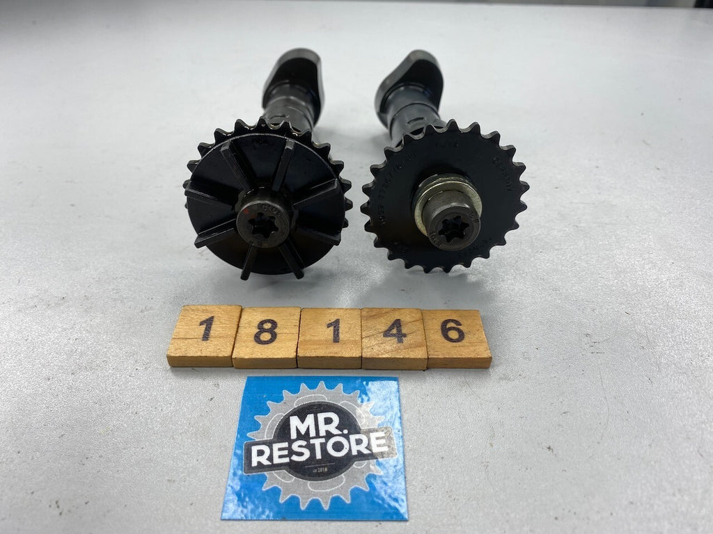 BMW R1200GS R1200RT R1200R L/H Camshafts 11317726740  11317726741