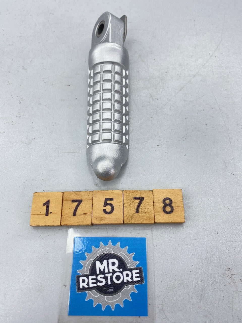 Suzuki RG500 RG400 OEM L/H Pillion Footrest Peg - Vapour Blasted - 43602-20A0