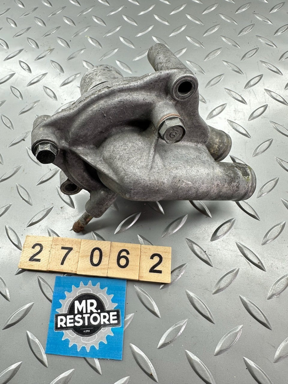Honda CBR250RR CBR250R MC22 MC19 Water Pump 19200-KY1  19200-KY1-000