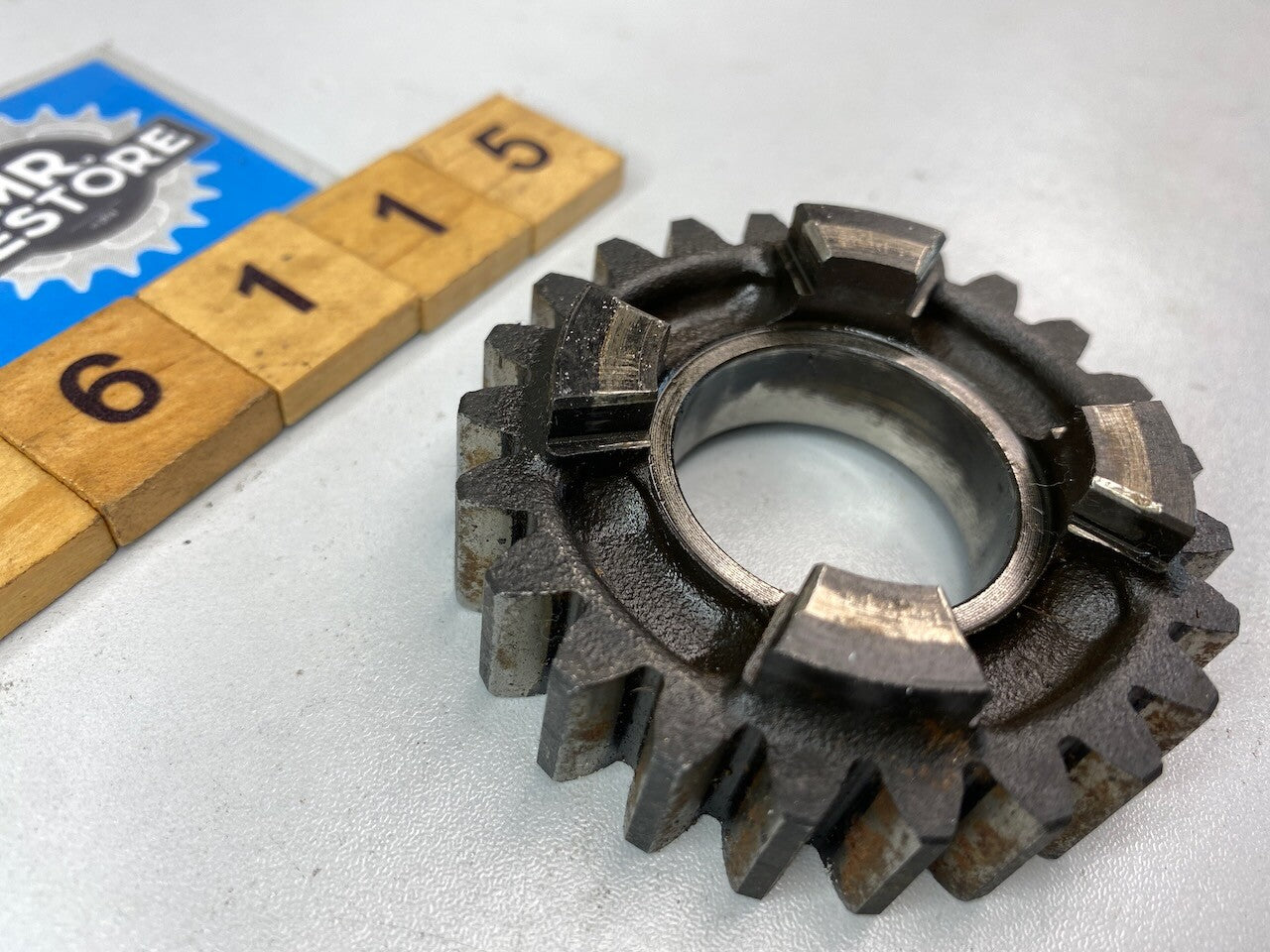 Suzuki GSXR1100 1986-88 5th Drive Gear 24251-06B01