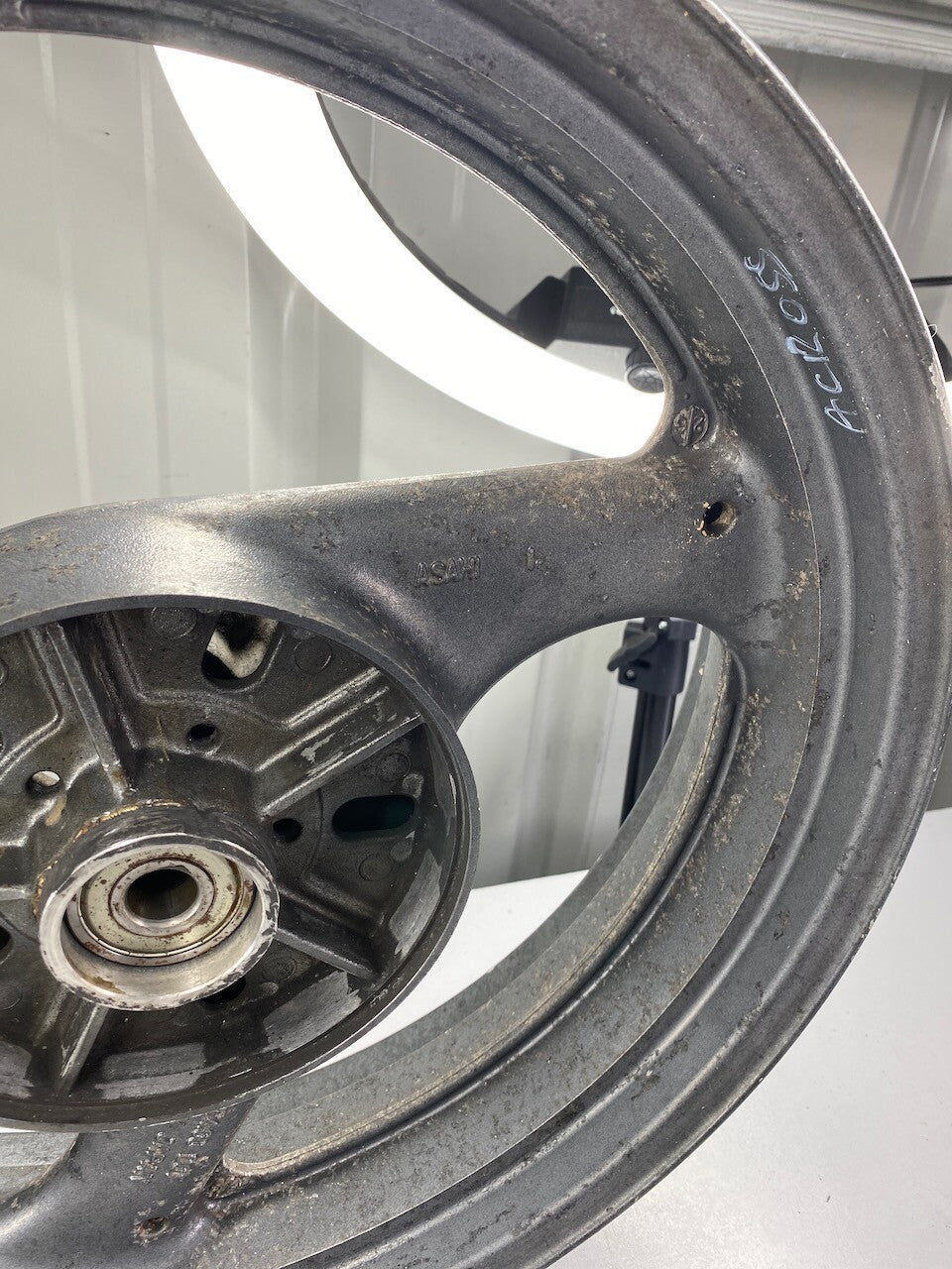 Suzuki GSX250F Across Rear Wheel 17x4.00